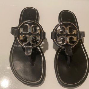 Tory Burch New Black Metallic Miller Thong